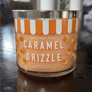Bath & Body Works Caramel Drizzle Candle - Orange & White